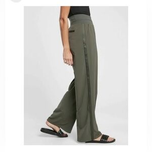 Athleta Nolita Wide Leg Pant
